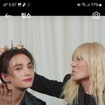 [스키즈] <b>도나</b>쌤 눈에서 꿀떨어진다