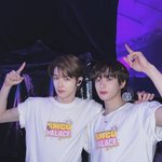 라이즈 인스타그램 <b>성찬</b>-앤톤 투샷