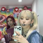 르세라핌 허윤진 장문의 위버스글 업뎃