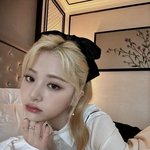 짤하나 카리나 닮은 <b>허윤진</b>