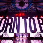 ㄹㅇ <b>웅장</b>했던 있지 단독콘 전광판 크기