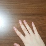 <b>객관</b>적으로 볼 때 호감 가는 손인가요.