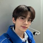 위버스 신유,<b>한진</b>