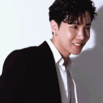 방탄 제이홉 2020 버라이어티 잡지 <b>gif</b>