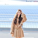 출국장 <b>가득</b> 채우는 이쁨