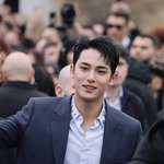 [세븐틴] 민규 진짜 왕댜<b>님</b> 같다