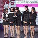 뉴진스 <b>리본</b>스타킹 존예다