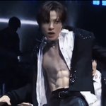[트레저] <b>정환이</b> 콘서트때 복근ㄷㄷ