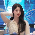 [드루와] 설윤 오늘 <b>주사위</b> 봐