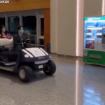 [모두드루와] <b>대만</b> 공항에서 마스크팩하고 이동중인 아이브 장원영...