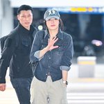 오늘자 <b>힙</b>하고 멋있는 뉴진스 민지 공항짤