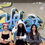 니네인스타얘아냐? 09모델<b>이래</b>