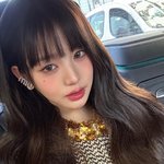 너희는 <b>이</b> 사람들 딸 부러워 <b>안</b> 부러워?