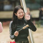 [드루와] 제니 링귀걸이하고 <b>어묵</b> 먹는 거..ㅋㅋㅋㅋ