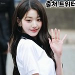 [댓글부탁해] 와 장원영 진짜 <b>백하린</b> 같다