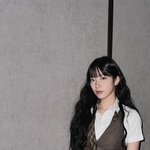 카즈하 앞머리 내리니까 진짜 <b>수지</b> 닮았네