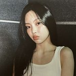 다 예쁜데 요 입술이 진짜 <b>보물</b>!