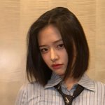 안유진 단발 <b>완전</b> 잘어울린다..