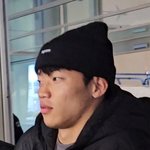 <b>나</b> 화장 <b>안</b>하고 다니는데 인기 좀 있음