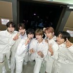 팬들한테 헤메코 반응 좋은 엔시티 위시 활동 <b>첫주</b> 단체사진