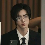 와 '안경콤' 제대로 <b>발동</b>됨