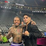 [댓글부탁해] 최근 복싱에 빠졌는데 해외폭로 터진거 미쳣네;