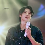 <b>주접</b> 안 떨려고 노력하는데 힘드네