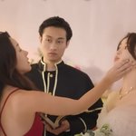 너 <b>결혼식때</b> 신랑 전 여친이 찾아와서