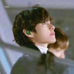 방탄 뷔 <b>New</b> Year’s Rockin’ Eve 2020