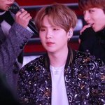 방탄 슈가 <b>New</b> Year’s Rockin’ Eve 2020