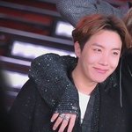 방탄 제이홉 <b>New</b> Year’s Rockin’ Eve 2020