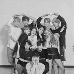 방탄과 블랙핑크 <b>월</b><b>클</b> 남녀그룹