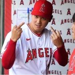 나 <b>변비</b>여서 똥쌀 때 조카 힘듬