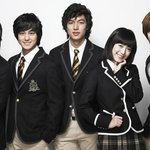 진짜 고등<b>학생</b>들로 찍은 학원<b>물</b>