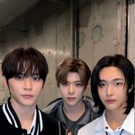 엔위시 <b>시온</b> 진짜 ㅈㄴ잘생겼다