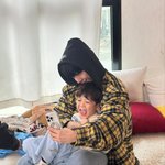 고3되니까 덕질 왤케재밋지
