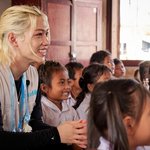 스트레이 키즈 필릭스 1억 기부→라오스 <b>천사미소</b> 포착 “행복했습니다”