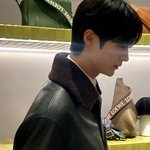 여자들은 <b>변우석</b> 같이 생긴 얼굴 싫음?