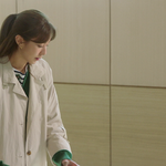 <b>효심</b>이네 각자도생에서 유이가 입은 코트 정보??