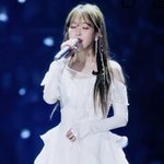 [아이유] <b>개인</b>적으로 진짜 좋아하는 아이유 <b>콘서트</b> 짤 남기고 감