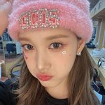 예쁜 언니 <b>셀카</b> 더 주세요.jpg