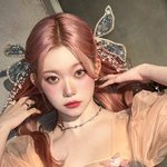 셀카 잘 찍는 법 이 <b>웅</b><b>니</b>한테 배우자