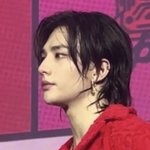 [스키즈] 현진이는 <b>옆태</b>가 진짜 미쳤지 않아?