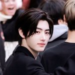 얘 분위기 뭐야..???