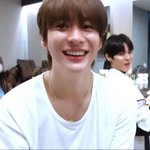먹는게 <b>유일</b>한 행복인 사람 있음..?