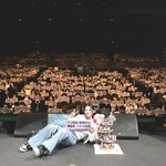 김유정 인스타 업뎃 (팬<b>미팅</b> 사진 )
