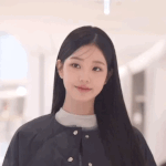 장원영 <b>보정앱</b> 압수