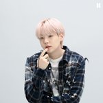 2022 방탄 단체화보 비하인드 포스트 <b>슈가</b>