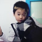 [댓글부탁해] 애들아 지금부터 2주 동안은 반팔 입을<b>정돈</b> 아니겠지?