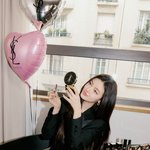 뉴진스 다니엘 <b>입생</b>뷰티 사진 봄?